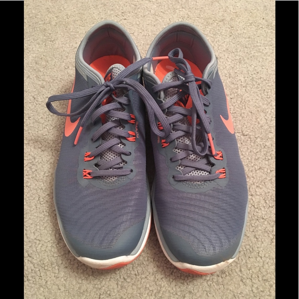 Nike Flex Runs
